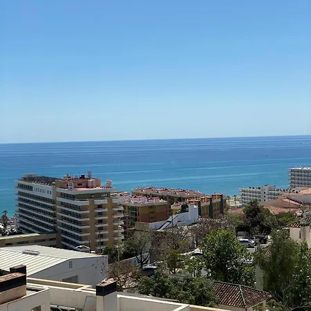 Precioso Con Piscina Lejlighed